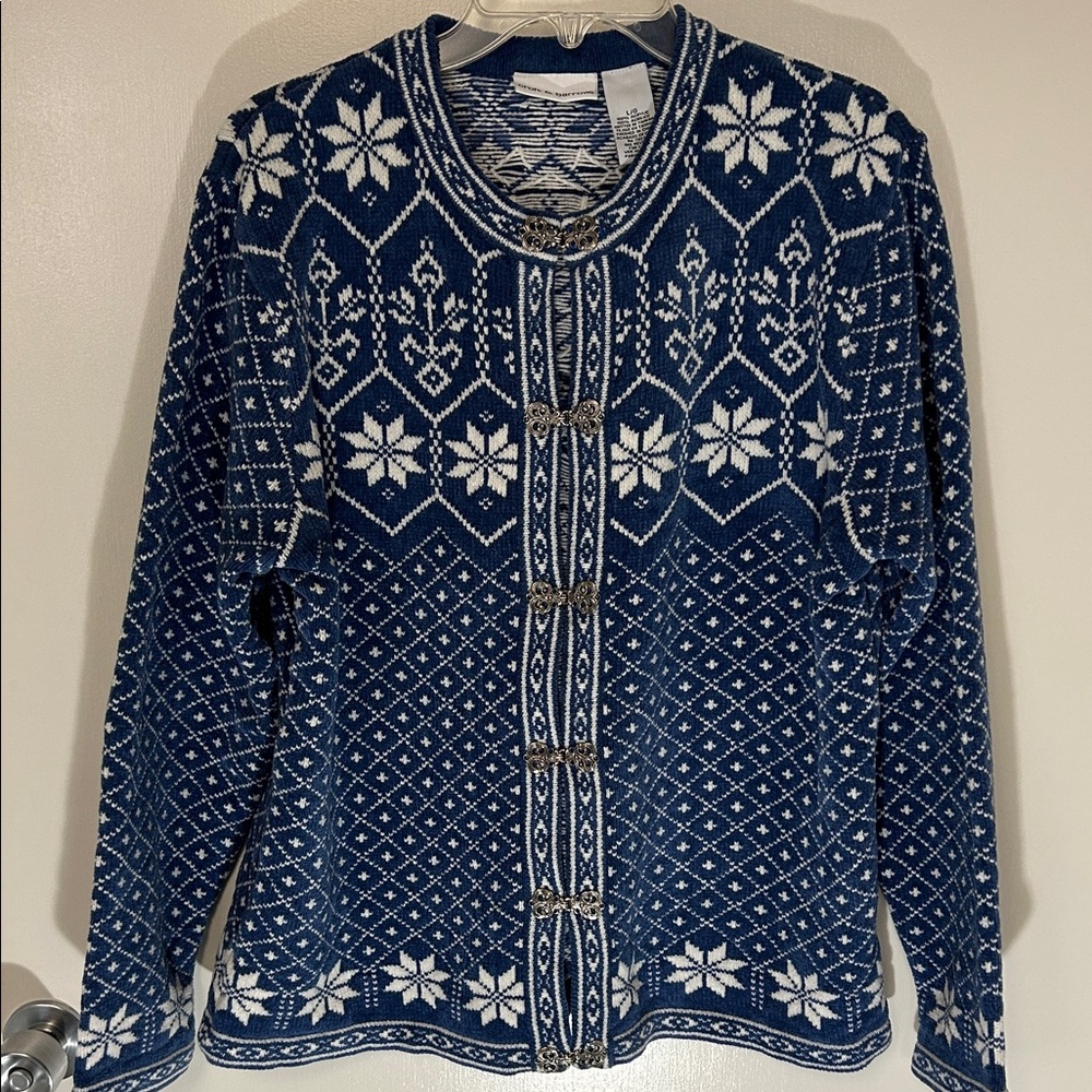 Croft & Barrow Navy Blue and White Snowflake Cardigan